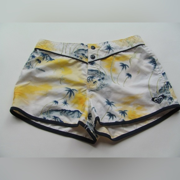 ROXY Palm Tree Island Print Board Shorts Size 7 - Picture 1 of 9
